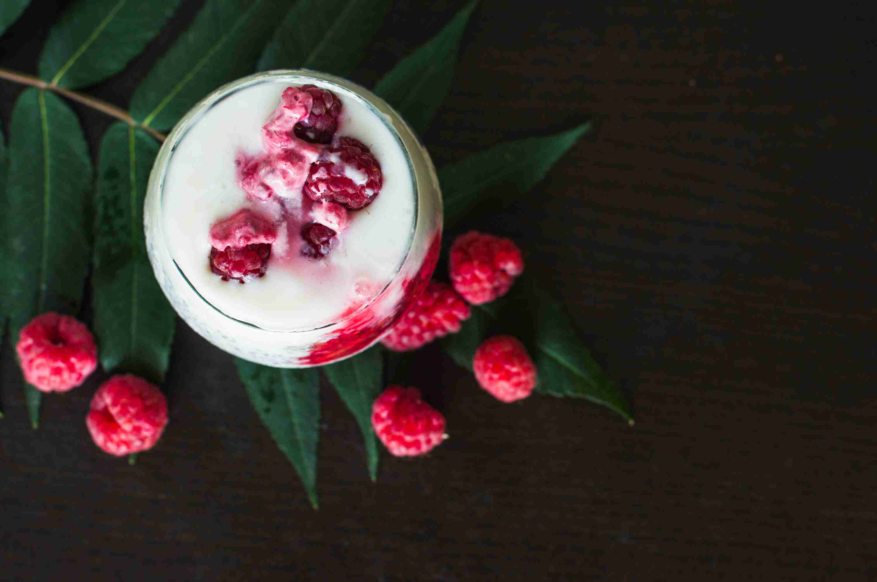 Raspberry Champagne Cocktail